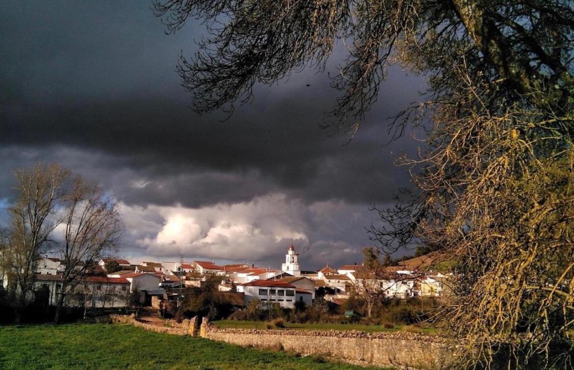 El Venero Villa San Nicolas del Puerto Bagian luar foto